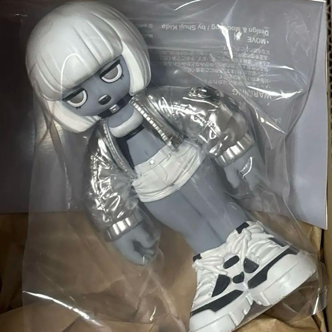 その他 emDASH x SNKRDUNK Soft Vinyl Toy