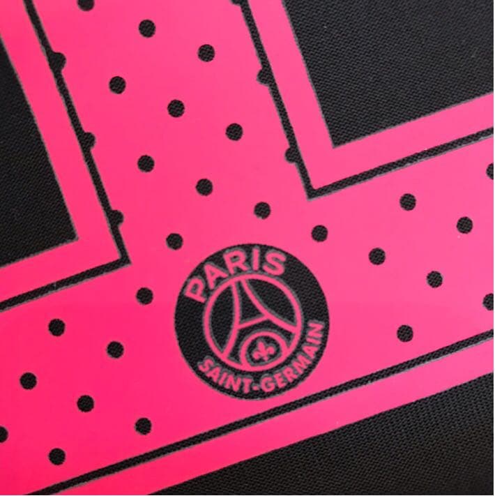 世界数点日本未入荷【激レア新品】ネイマール PSG x コレットオーセンティック