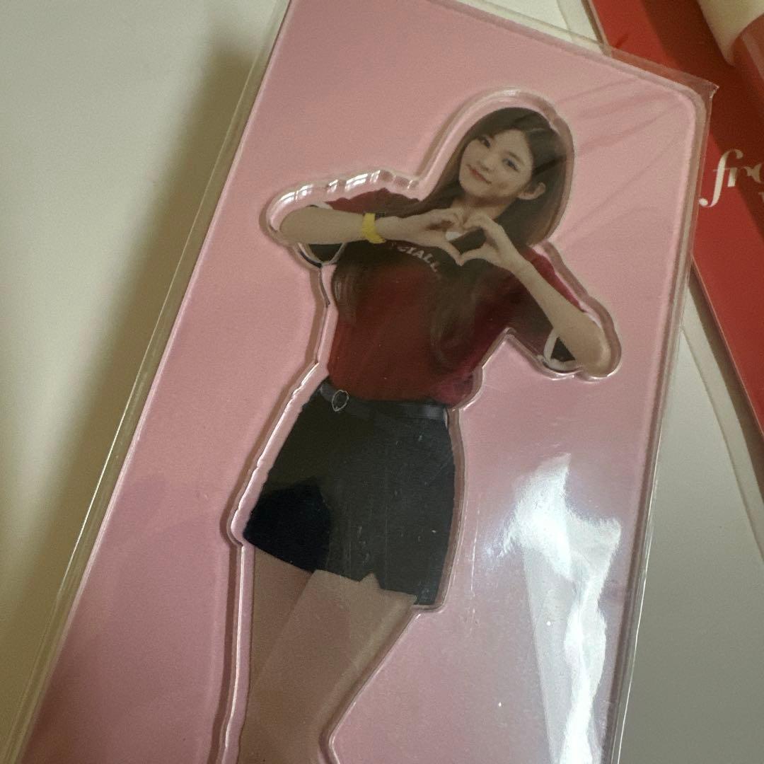 fromis_9 LEE CHAE YOUNG アクリルスタンド　ペンライト