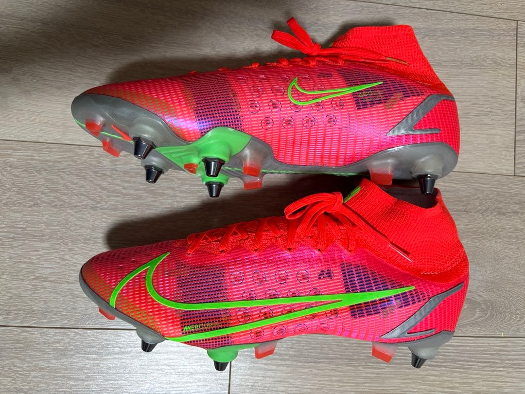 NIKE マーキュリアルスーパーフライ8エリート SG