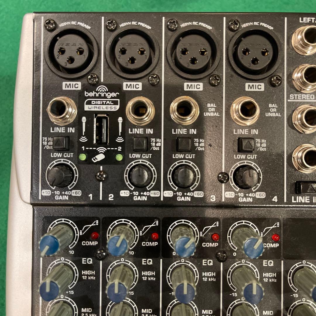 【中古】Behringer XENYX Q1204USB アナログミキサー
