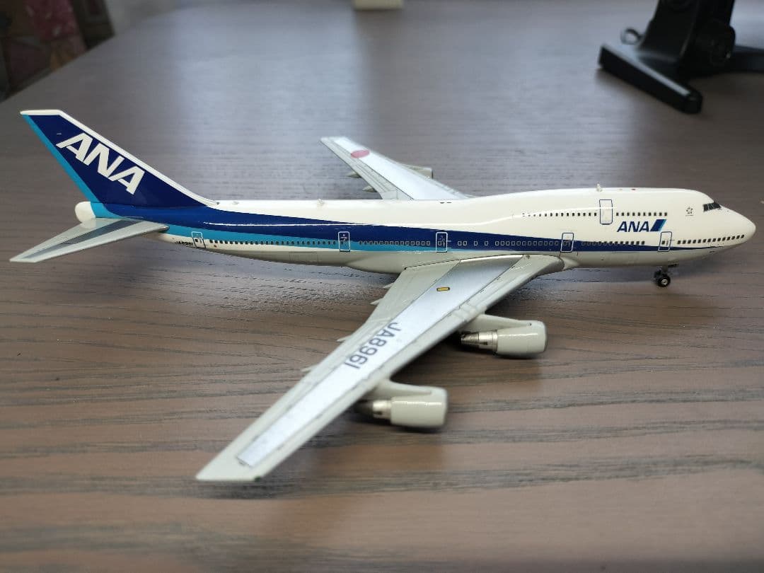 航空機・ヘリコプター Phoenix 1/400 747-400D