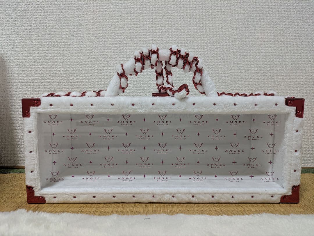エンジェル　シャンパン　空箱　レットファー