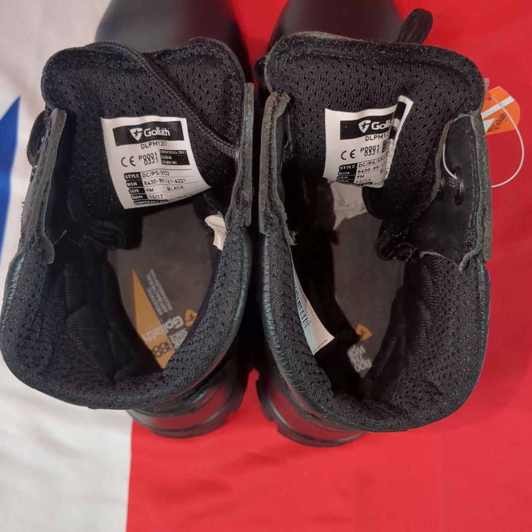 【実物新品】イギリス軍YDS製コンバットブーツ（箱入り）ミリタリーブーツ