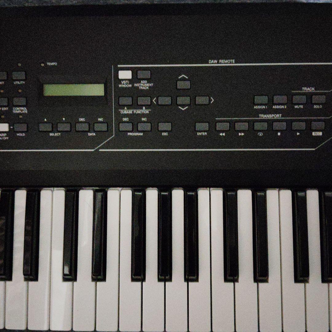 Yamaha KX61 MIDIキーボード
