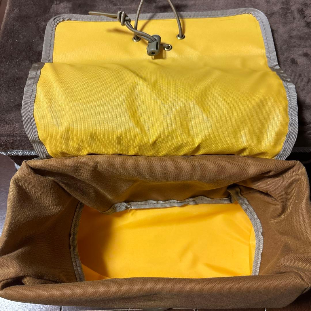 ウルトラロマンス　ハンドルバーバッグ