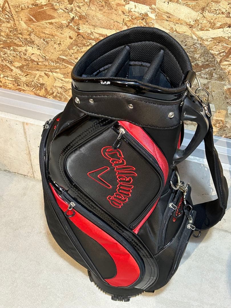Callaway キャディバッグ 人気の黒赤　軽量モデル