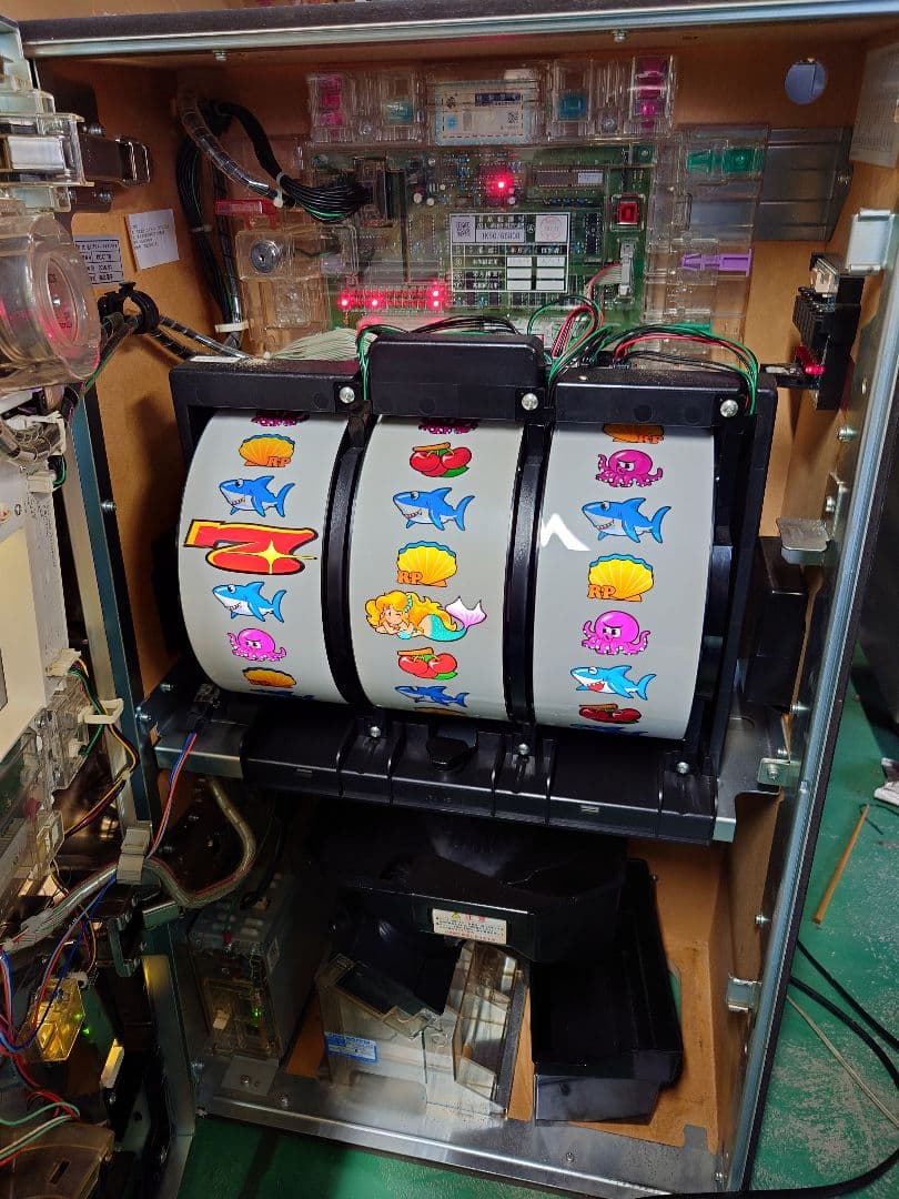 （基本直接引取り）パチスロ　五号機　北電子　プチマーメイド（条件付き1割引）