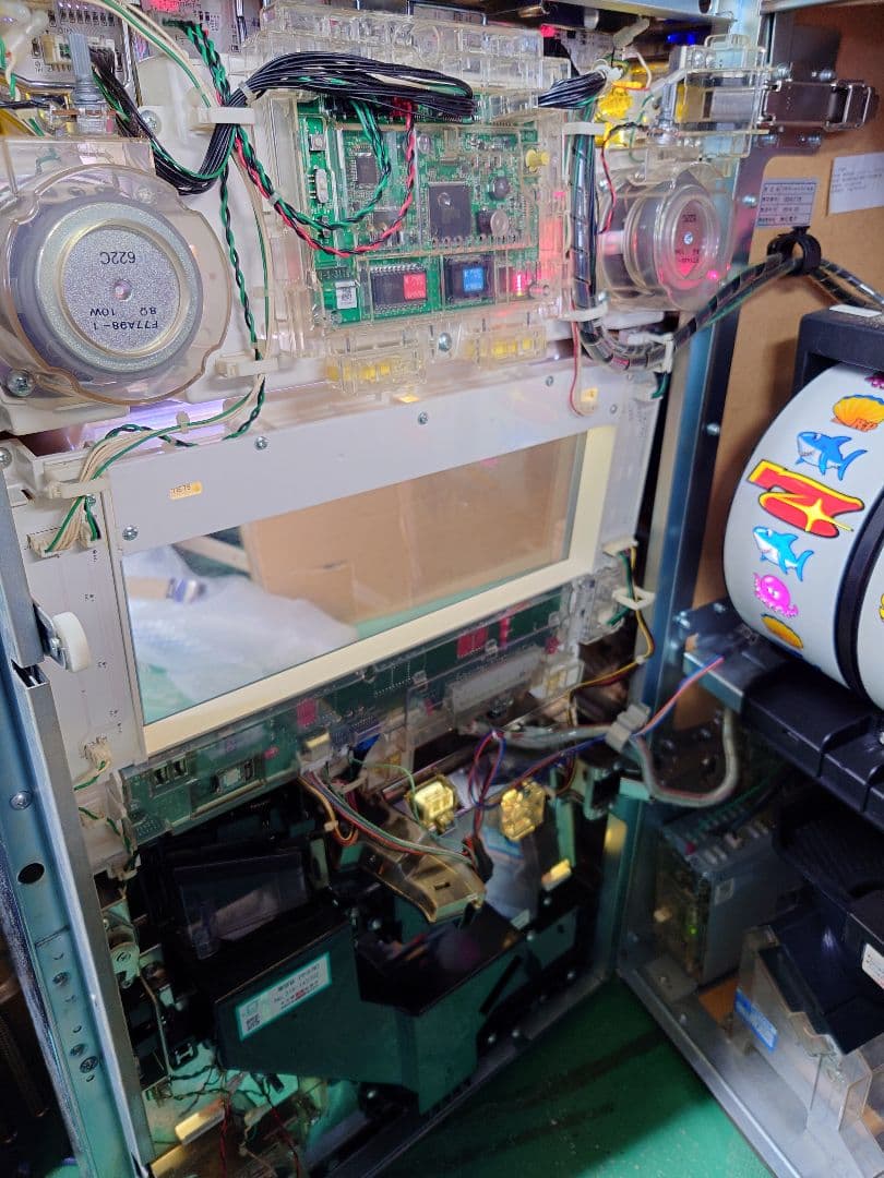 （基本直接引取り）パチスロ　五号機　北電子　プチマーメイド（条件付き1割引）