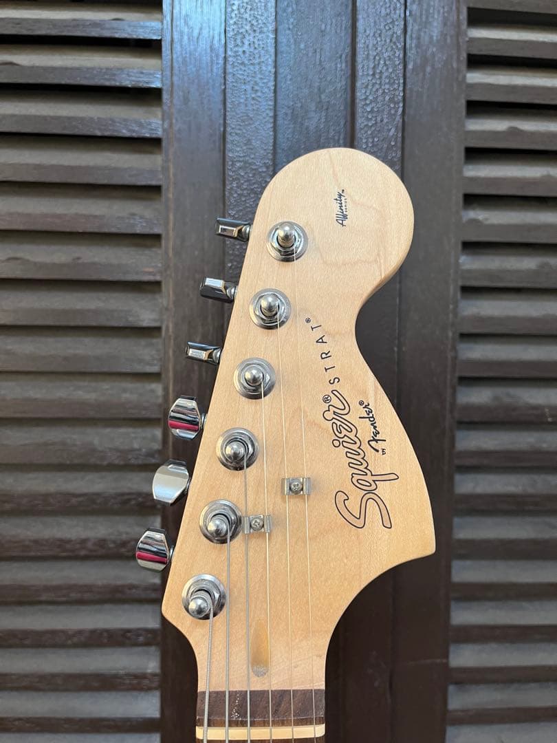 最終価格美品 Squire by Fender Affinity storat
