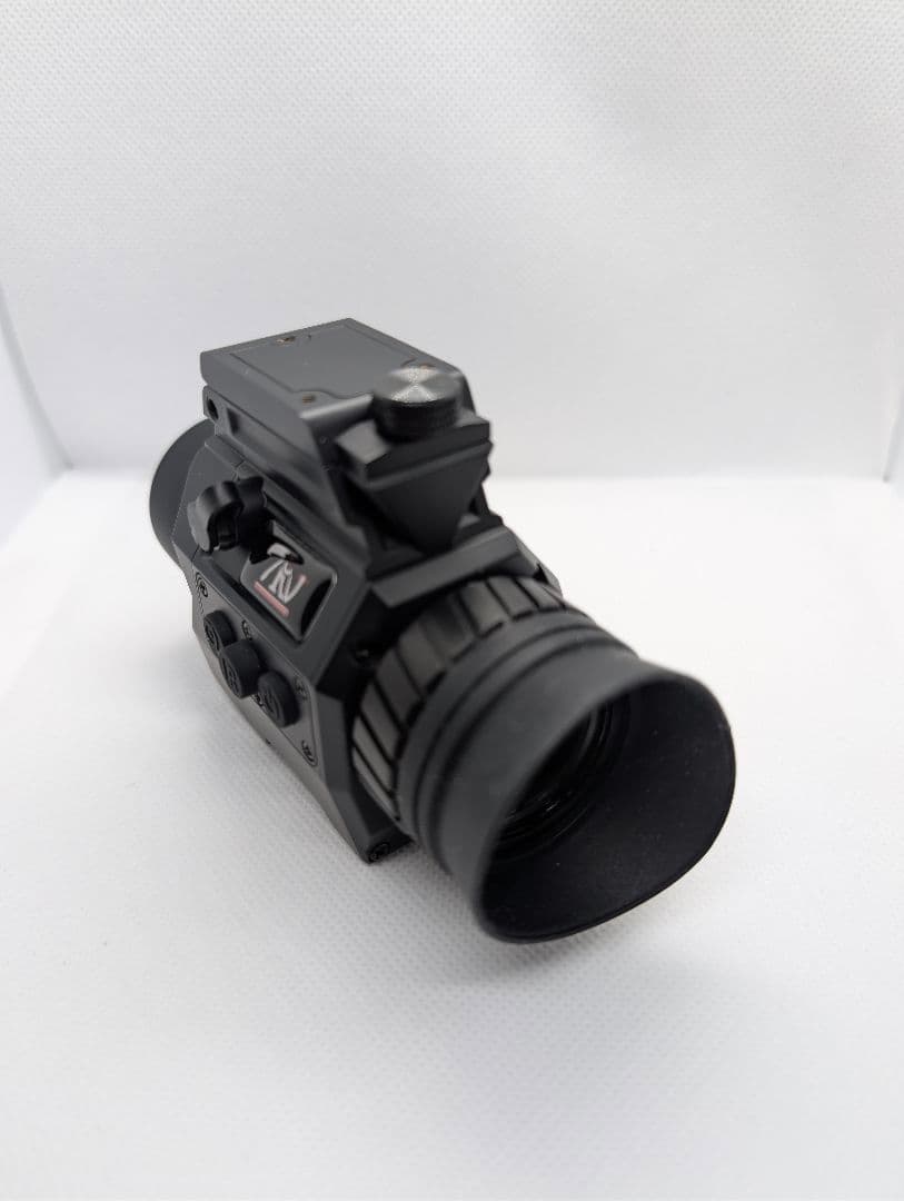 【新品】NVG3rdナイトビジョン&フルメタルIRポイントIRライト