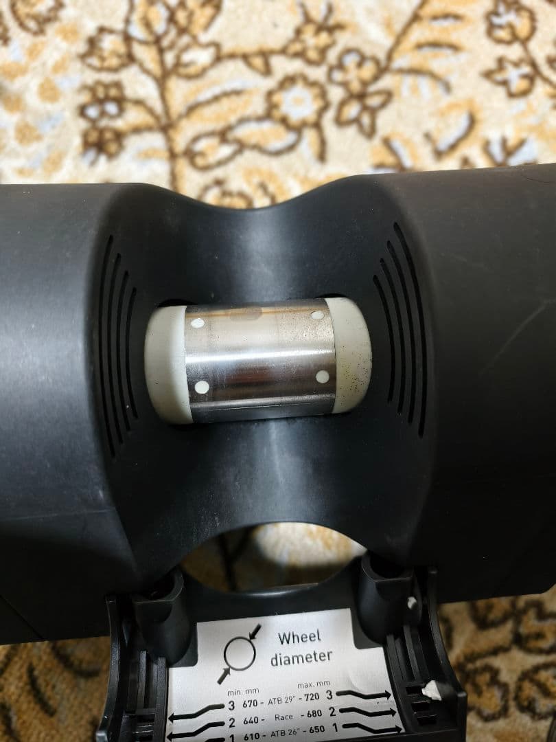 Tacx Smart ローラー台 Model T2780 Bushido