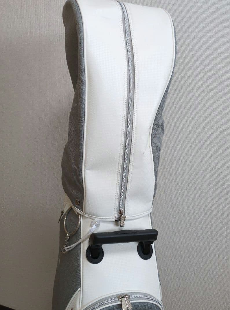 【新品未使用】XXIO キャディバッグ グレー/ホワイト　レディース