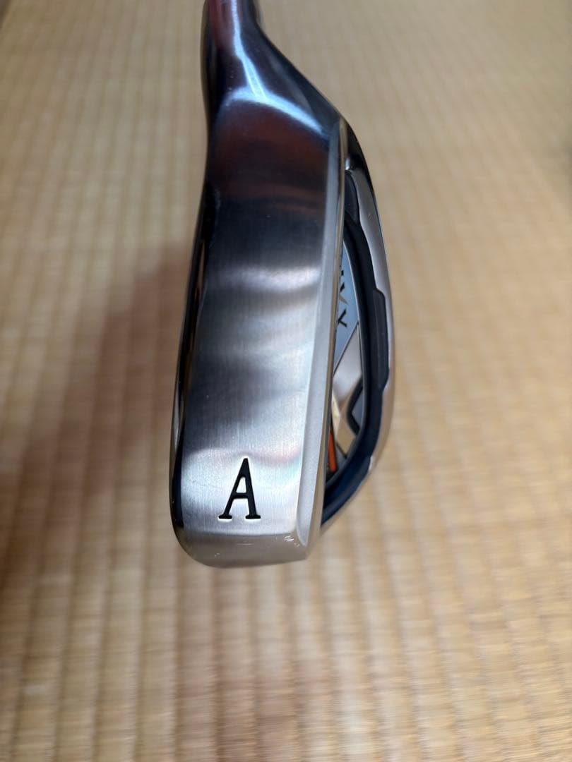 【新品同様】ゼクシオ10アイアン カーボンシャフトR 6〜S 7本セット