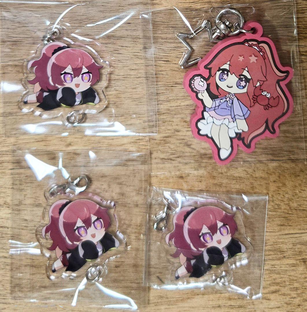 ピンズ・ピンバッジ・缶バッジ ayako