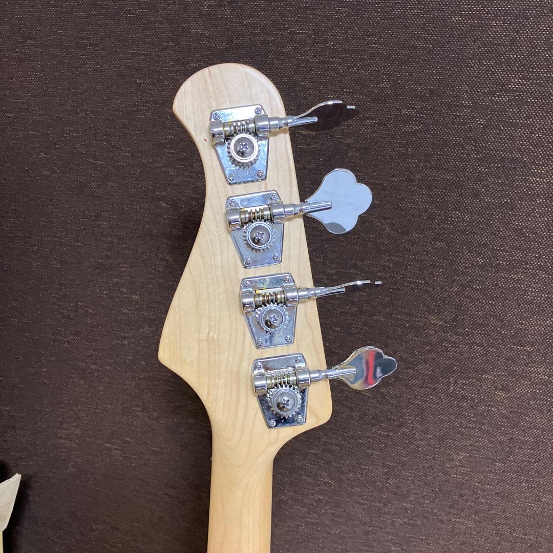 Bacchus バッカス　BJB－1　ユニバ　改ジャズベ　音出OK　超美中古品