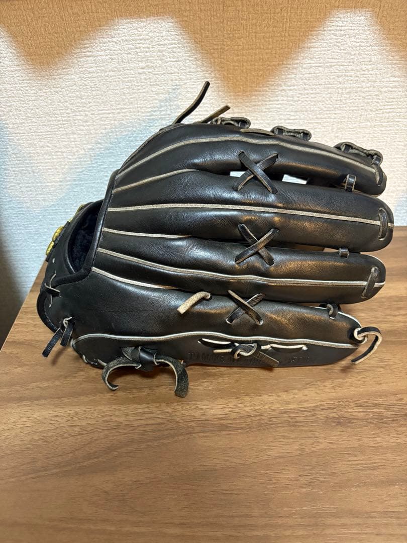 Under Armour 硬式グローブ 黒