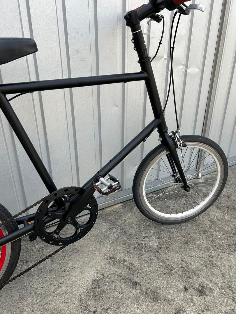 ミニベロ 自転車 マットブラック赤ハンドル整備済