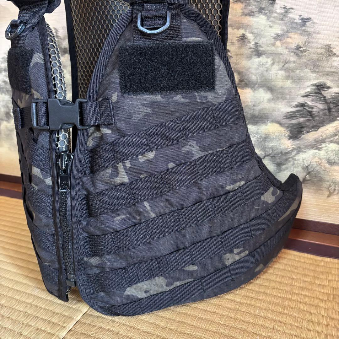 サブロック　V-one モデュラーベスト