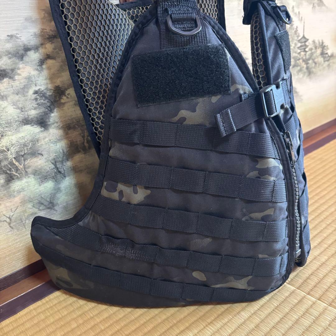 サブロック　V-one モデュラーベスト