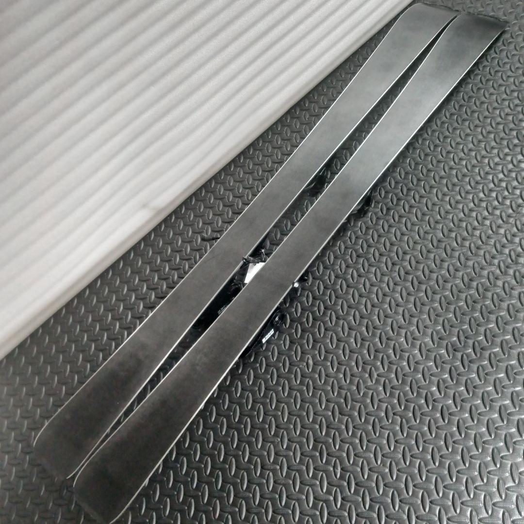 【130cm メンテ済み】中古ジュニアスキー板 ROSSIGNOL ロシニョール