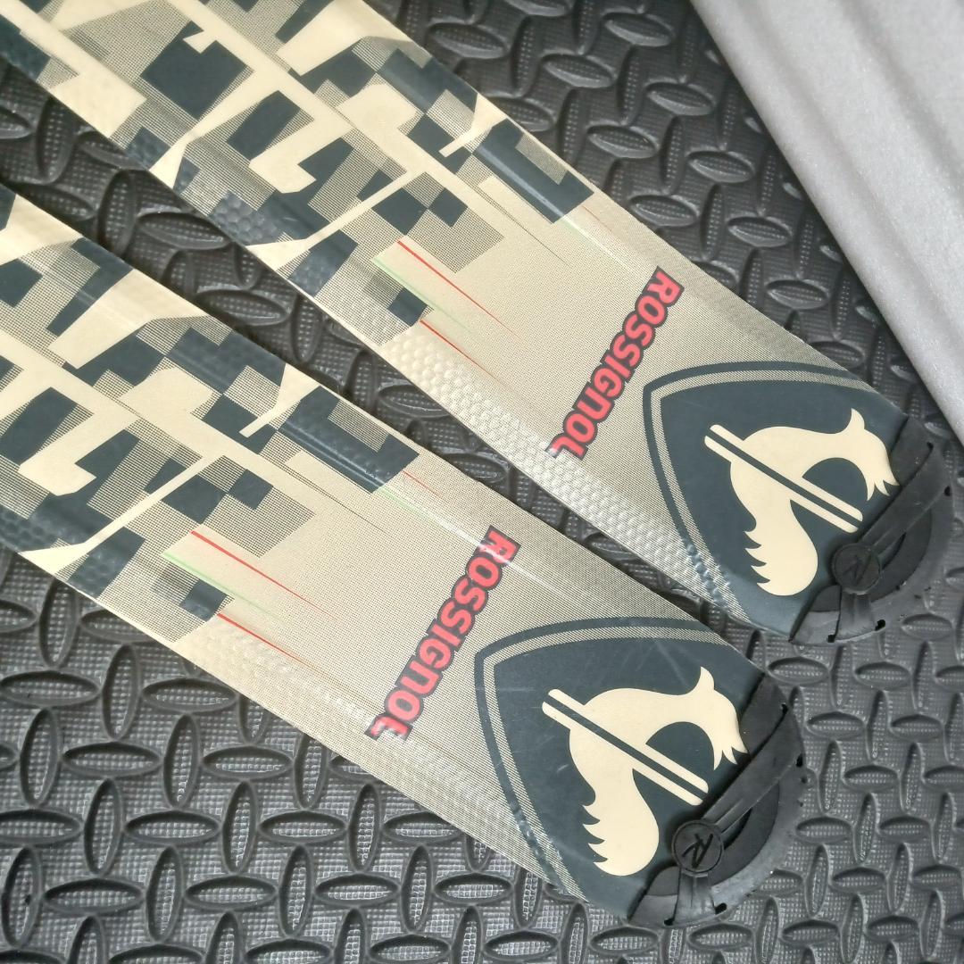 【130cm メンテ済み】中古ジュニアスキー板 ROSSIGNOL ロシニョール