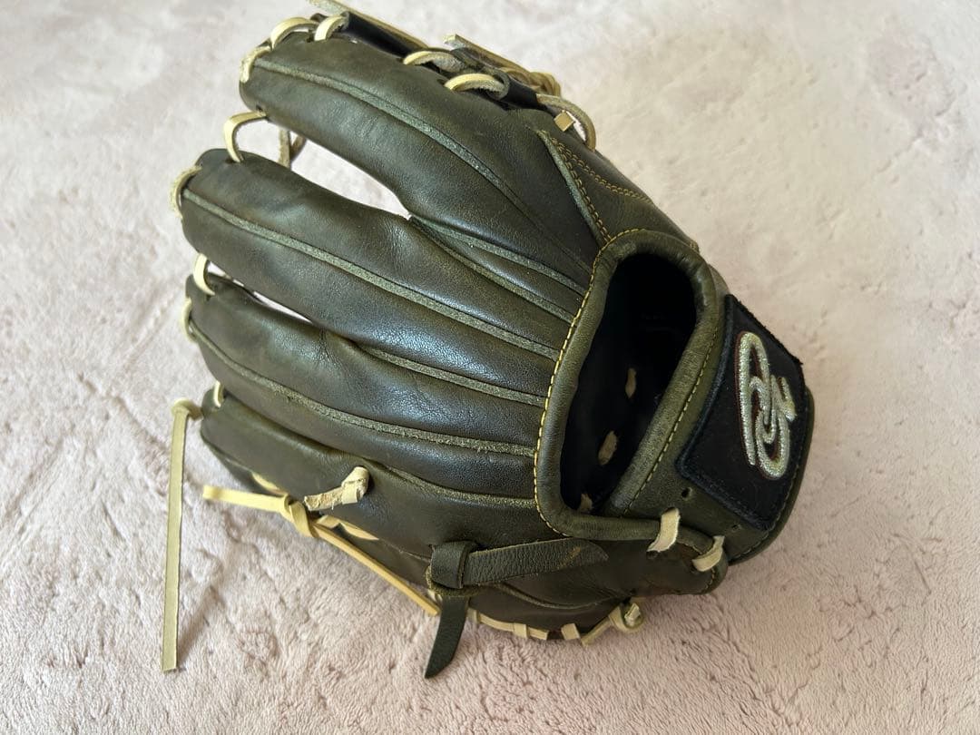 ドナイヤ　内野手 グローブ　リカラー　山田哲人