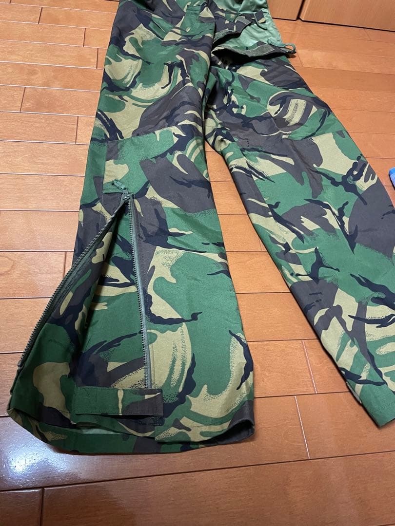 イギリス軍　コンバットジャケット上下セット　パンツ　サバゲー