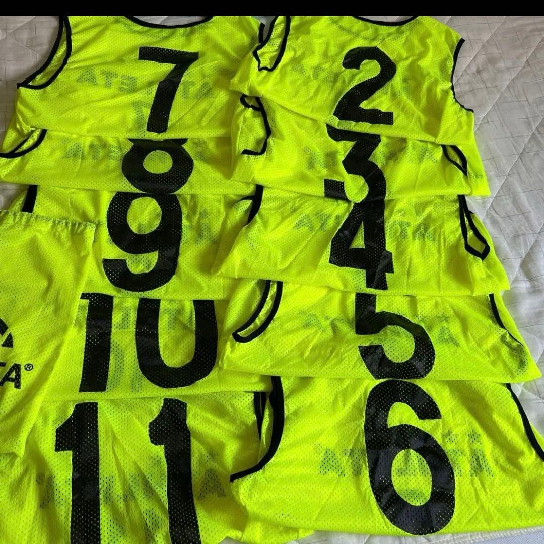 ATHLETA ビブス 10枚セット 蛍光イエロー 巾着付き