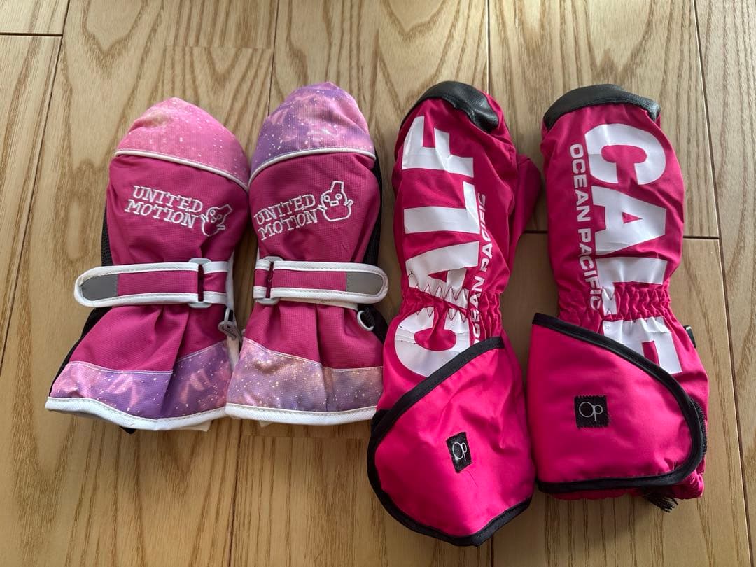 BURTON キッズ　スノーウエア　バラクラバ　手袋セット