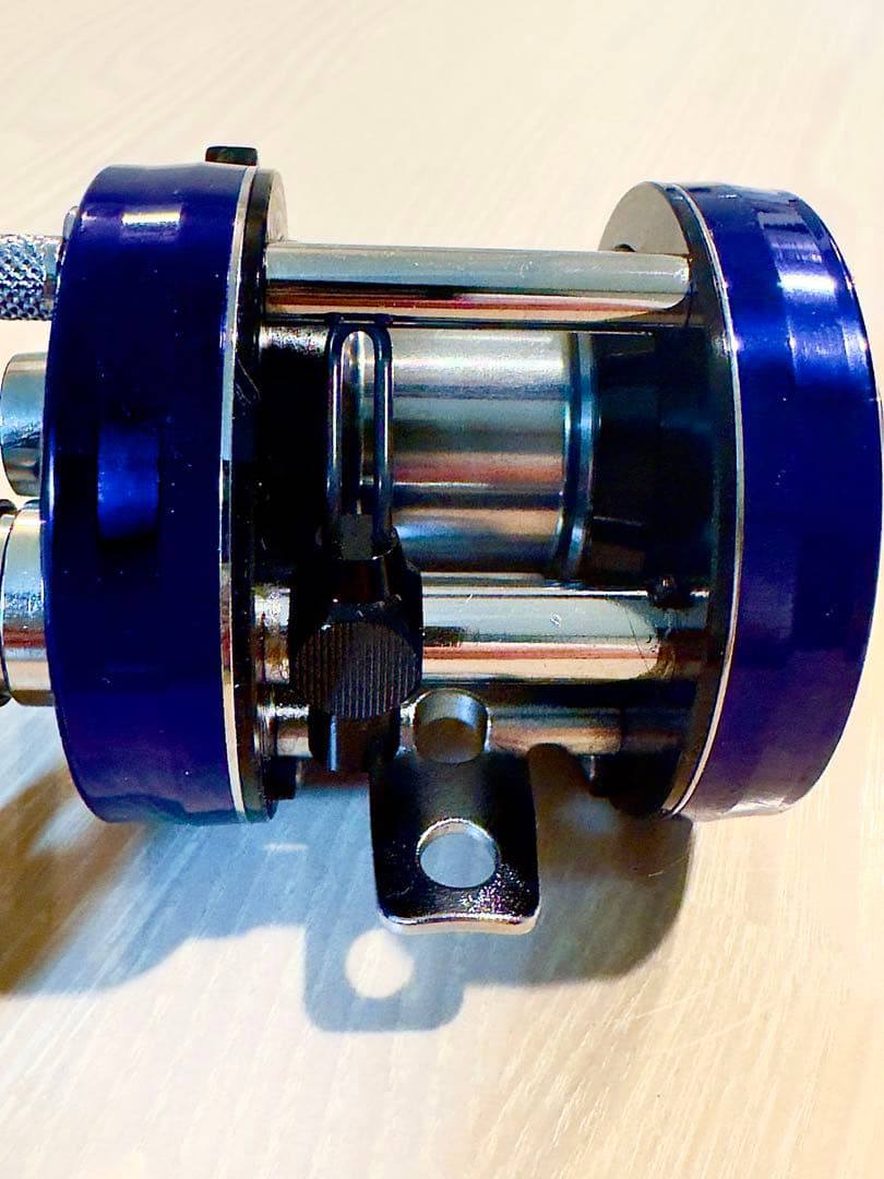 ABU 1500c ブルー　アベイルフルカスタム