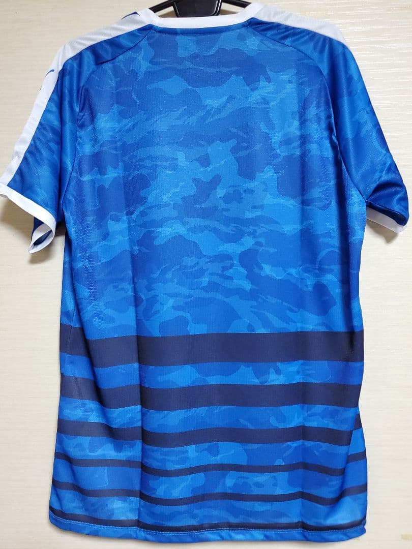 プーマサッカーゲームシャツ