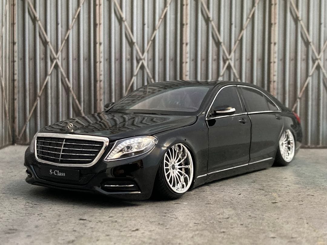 1/24 メルセデスベンツSクラス黒（カスタム品）