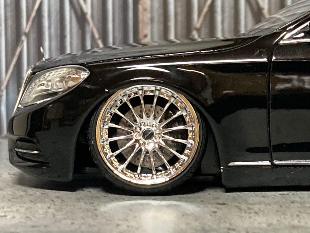 1/24 メルセデスベンツSクラス黒（カスタム品）