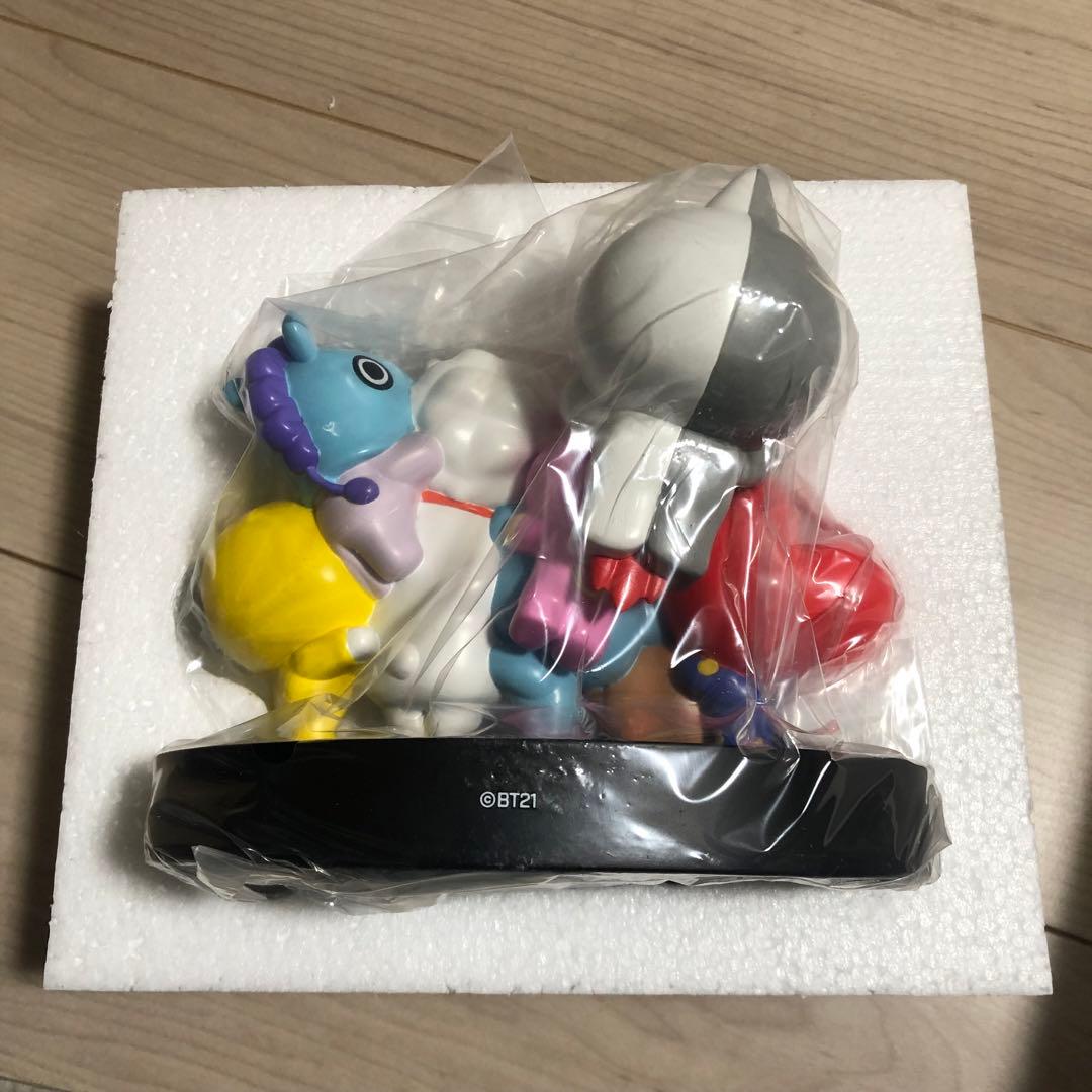 BT21 フィギュア