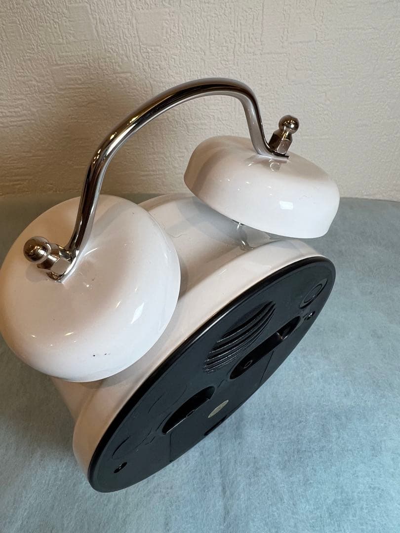 【新品未使用】西野カナ　ボイス入り目覚まし時計