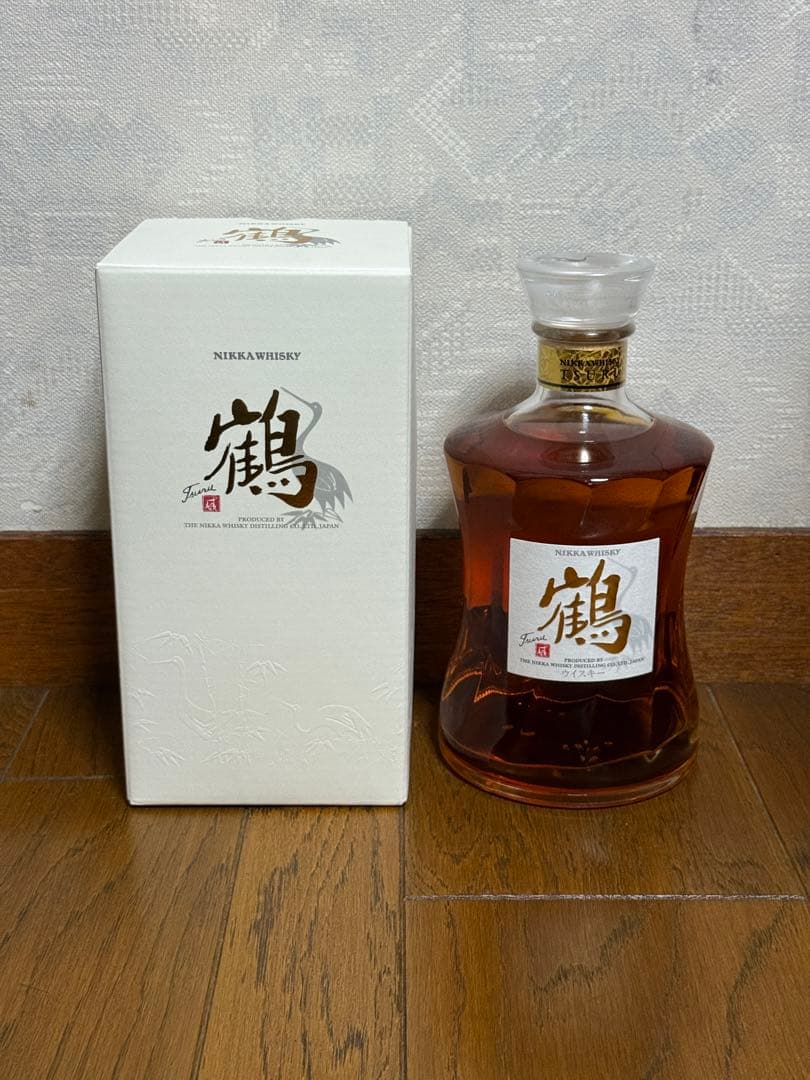 NIKKA WHISKY 鶴 700ml 箱入り