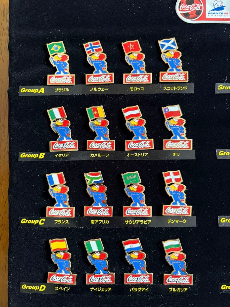 【希少】1998年 FIFAワールドカップ フランス 出場32ヶ国 ピンバッジ