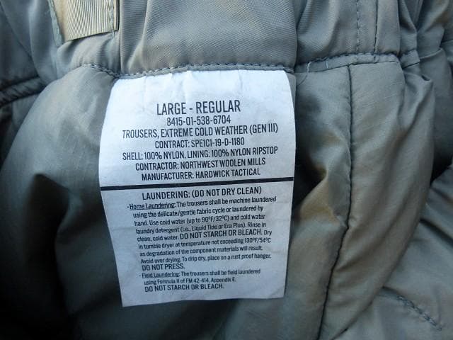 2019”　米軍実物　ECWCS LEVEL7 パンツ　Ｌ-Ｒ　39