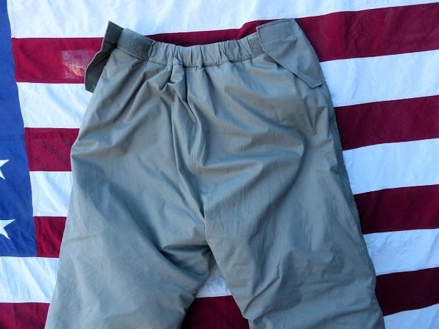 2019”　米軍実物　ECWCS LEVEL7 パンツ　Ｌ-Ｒ　39