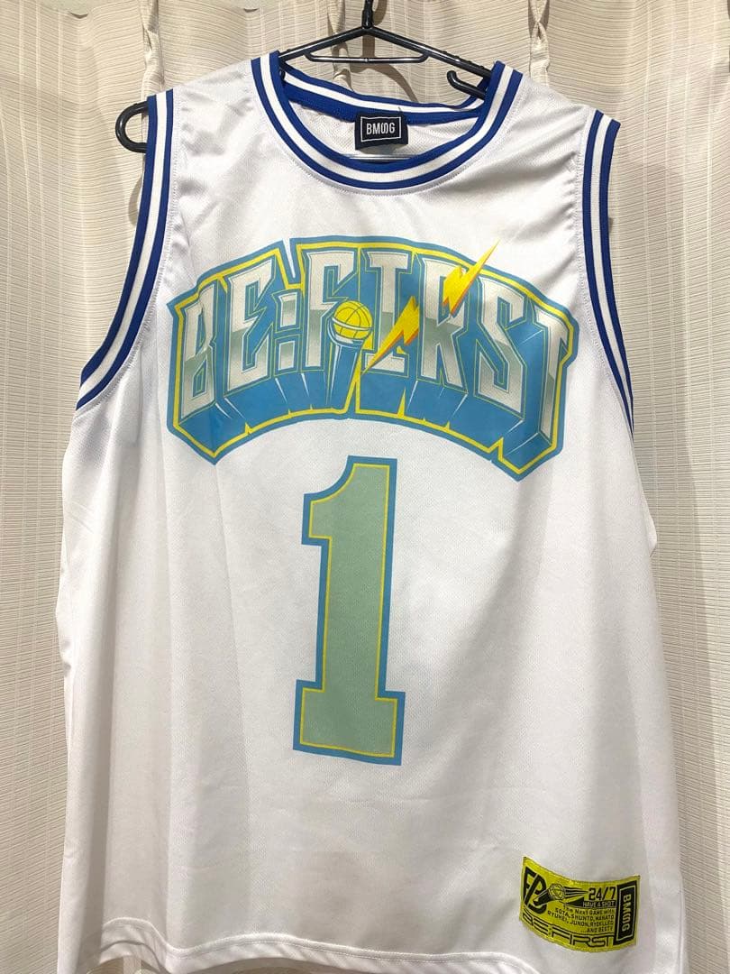 ビーファースト　バスケットユニフォーム　Mサイズ