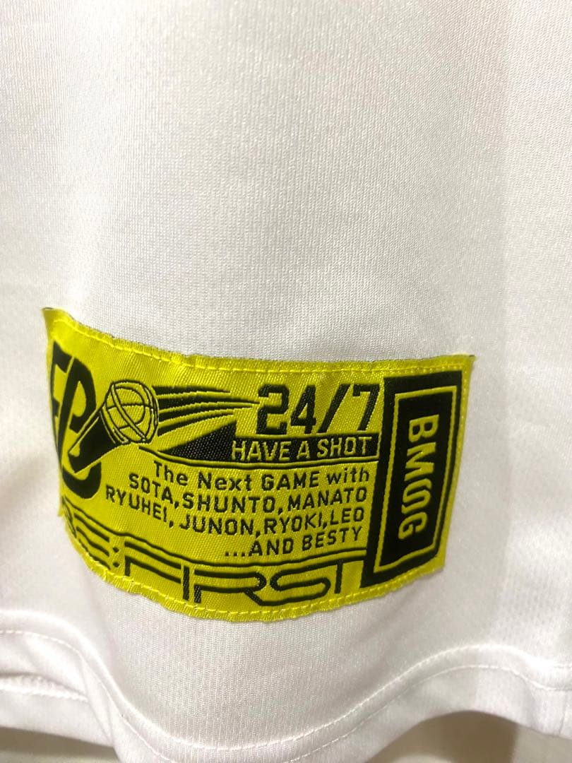 ビーファースト　バスケットユニフォーム　Mサイズ