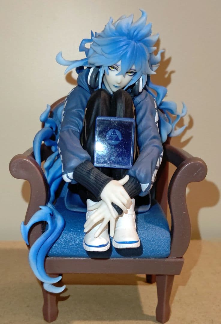 中古品 ツイステッドワンダーランド イデア フィギュア