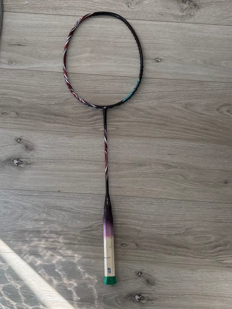 アストロクス 100game バドミントンラケット