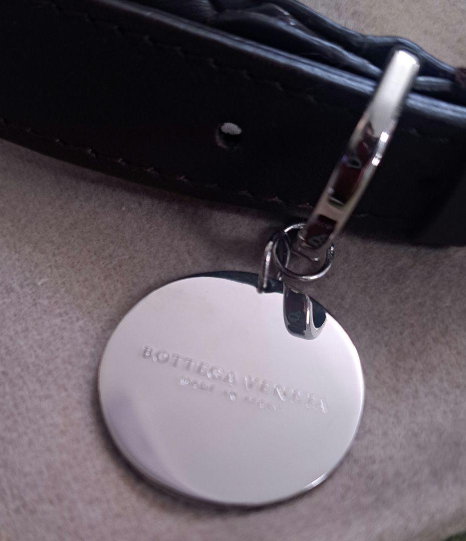 【未使用級】ボッテガヴェネタ イントレチャート 　犬 首輪