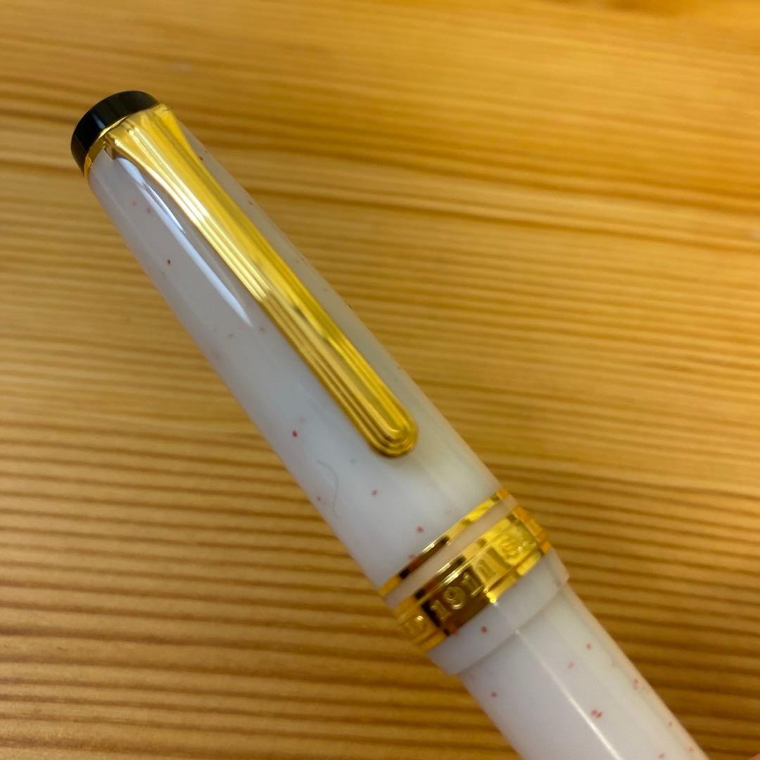 セーラー万年筆 四季織 雪椿 中細