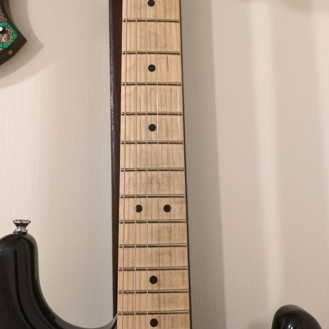 Squier Stratocaster ブラック