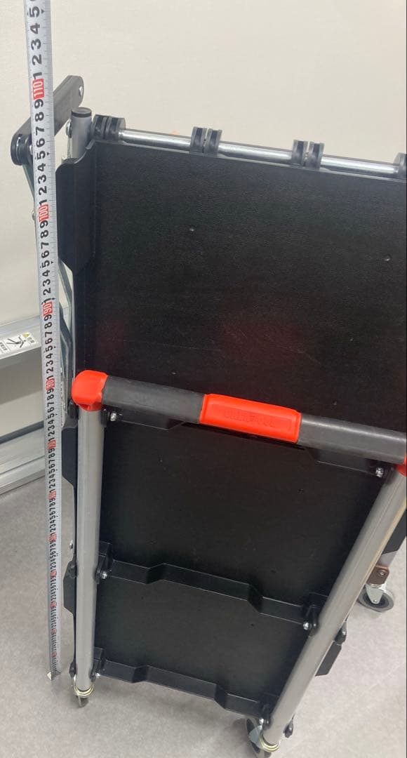 万能折りたたみワゴン　黒か茶か一つお選びください。