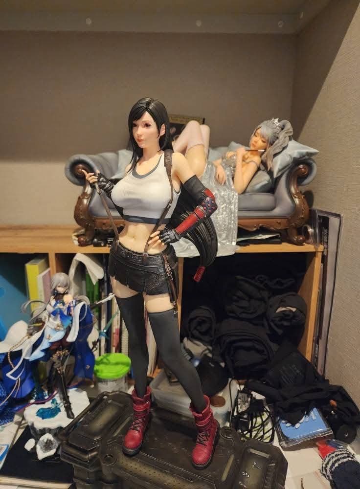 ティファ・ロックハート 1/4 フィギュア ファイナル・ファンタジーVII