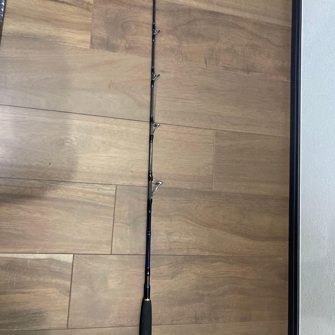 ジギングロッド 黒・青 EVAグリップ